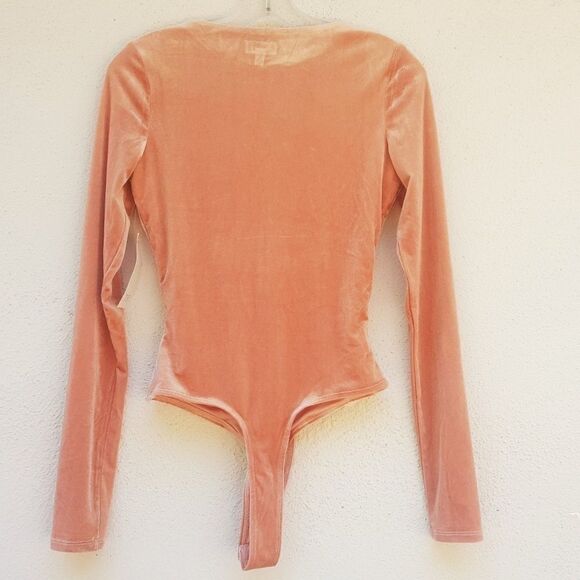 Tobi New Velvet Thong Body Suit S/P - Picture 4 of 7
